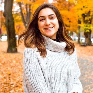 Meet your Posher, Rebecca